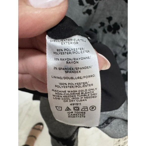 Ann Taylor Grey Black Floral Sheath Dress Size 4 - Picture 6 of 9